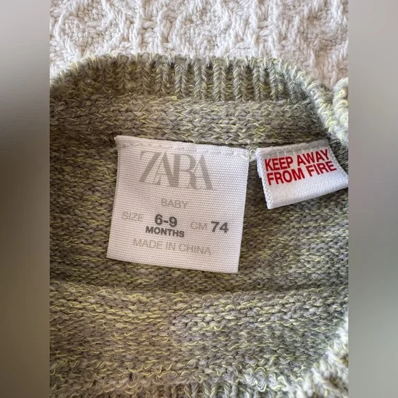 Zara I’m The Sweetest Apple Knit Sweater 6/9 mths - Picture 4 of 5